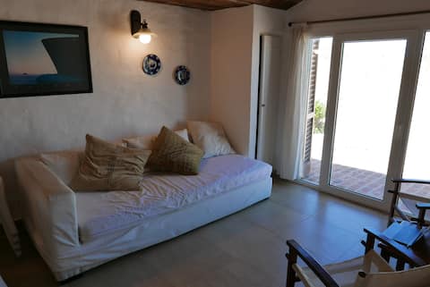 Propiedad de Airbnb exitosa: Beachfront apartment, ideal for families en Mar De Las Pampas