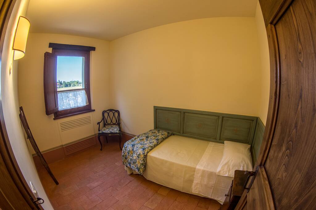 Camera 2 - La Piana