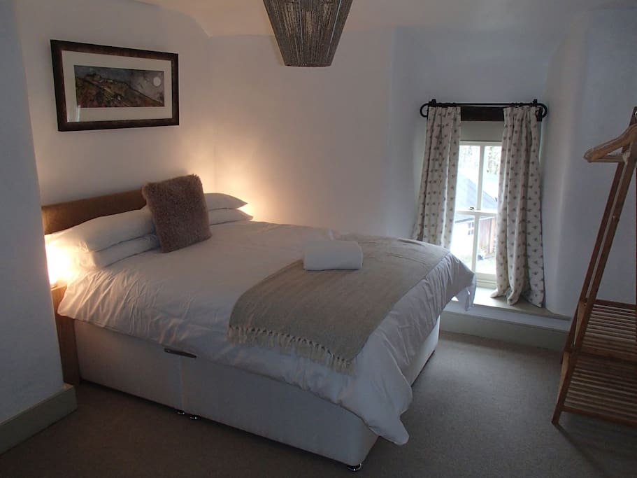 Bedroom with double bed