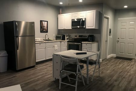 Chez Moi (home), minutes from downtown Sacramento