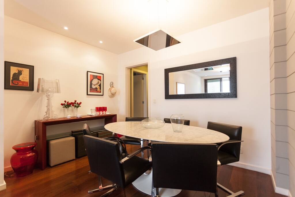 Sala (Living Room)