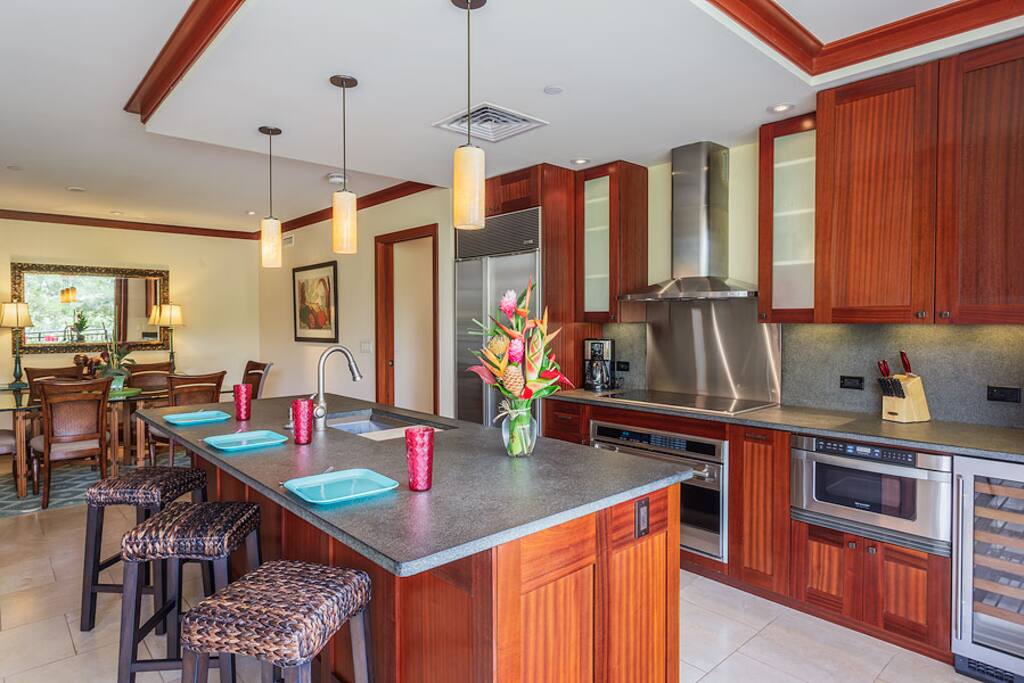 Roy Yamaguchi Kitchen