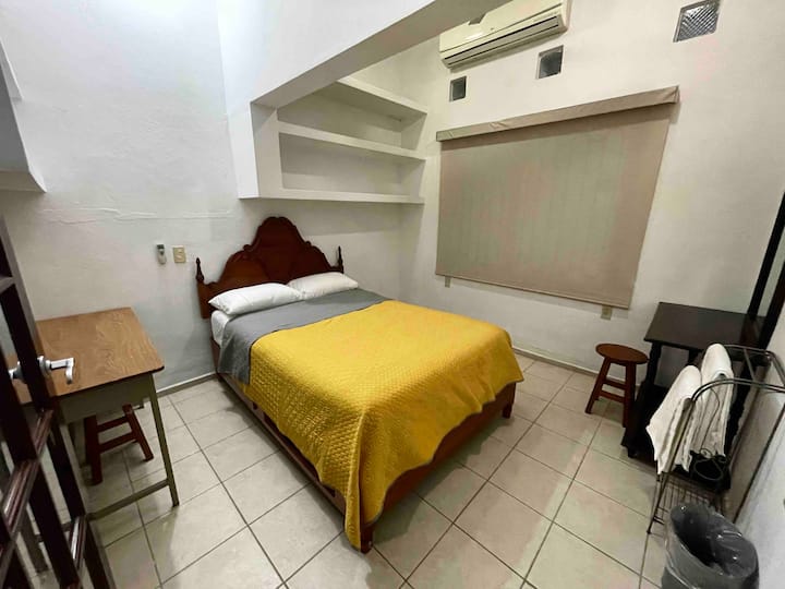 Spálňa č. 1 s 1 manželskou posteľou 