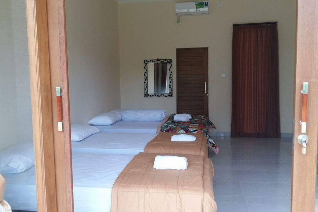 4 single room