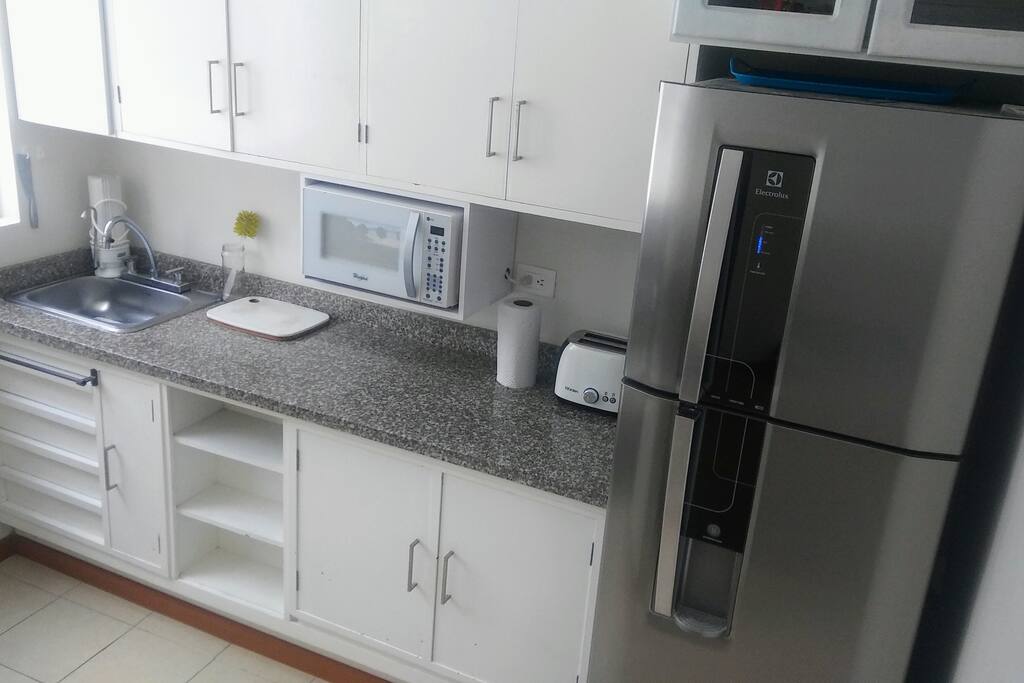 Clean kitchen