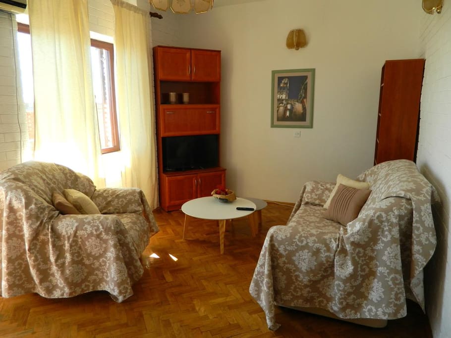 Living room, Surface: 16 m²