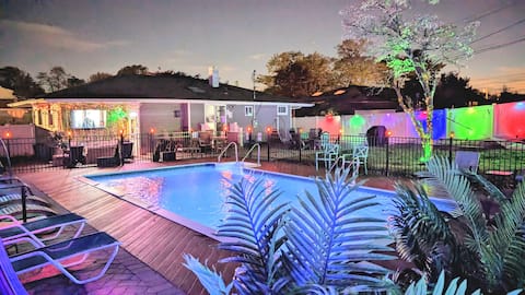 GoodVibezHouse1.0~The Ultimate Couples Retreat!