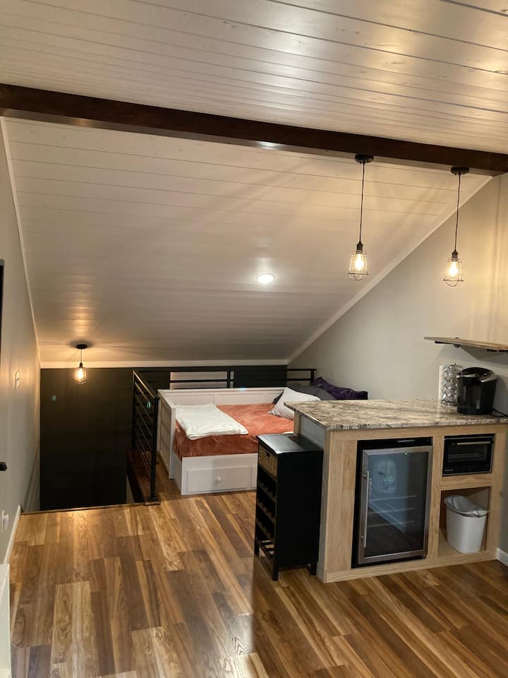 Nisswa Downtown Super Garage Retreat