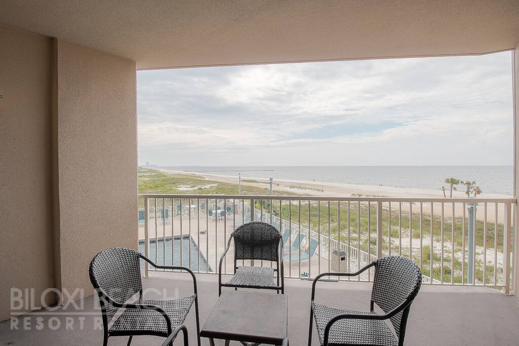 Sea Breeze 305
