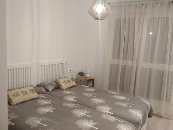 ห้องนอนที่สอง (Second Bedroom)