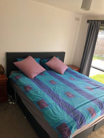 Family Home in Rye gallery image 5