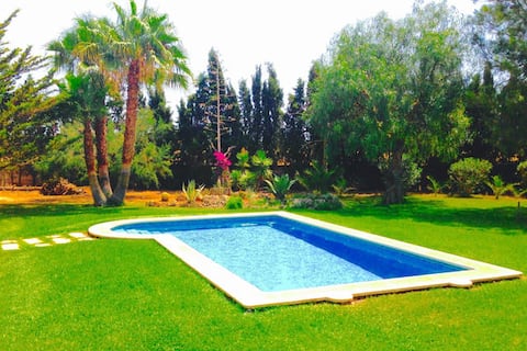 Successful Airbnb property: Private Villa Oasis des Trenc.Wifi. close beach in Campos