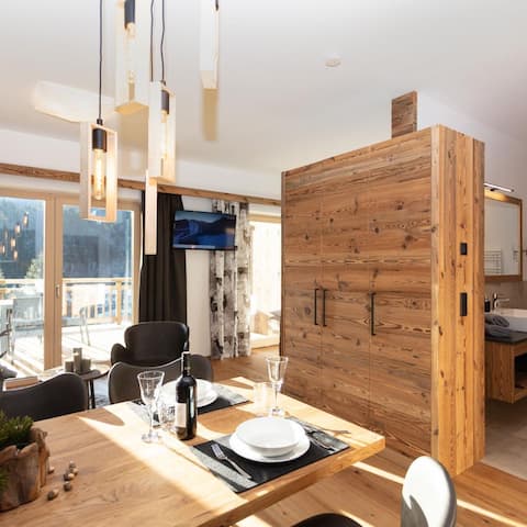 Popular Airbnb listing: Apartment Spielberg mountain view & private sauna 42 m² in Fieberbrunn