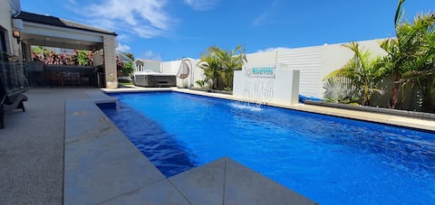Top performing Airbnb: "Royal Villa" exclusive villa with private chef in Torquay