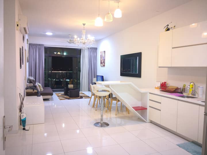 SKY LOFT Aeon Jusco Tesco Bukit Indah+2bed1Bath