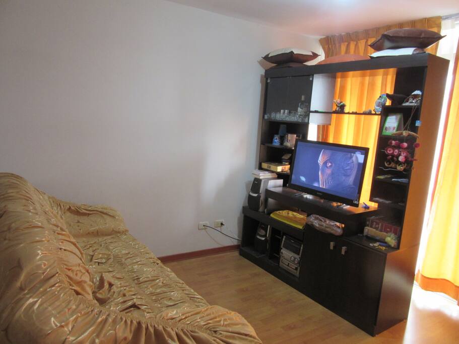 Sala TV, Cable Wifi en todo el departamento.