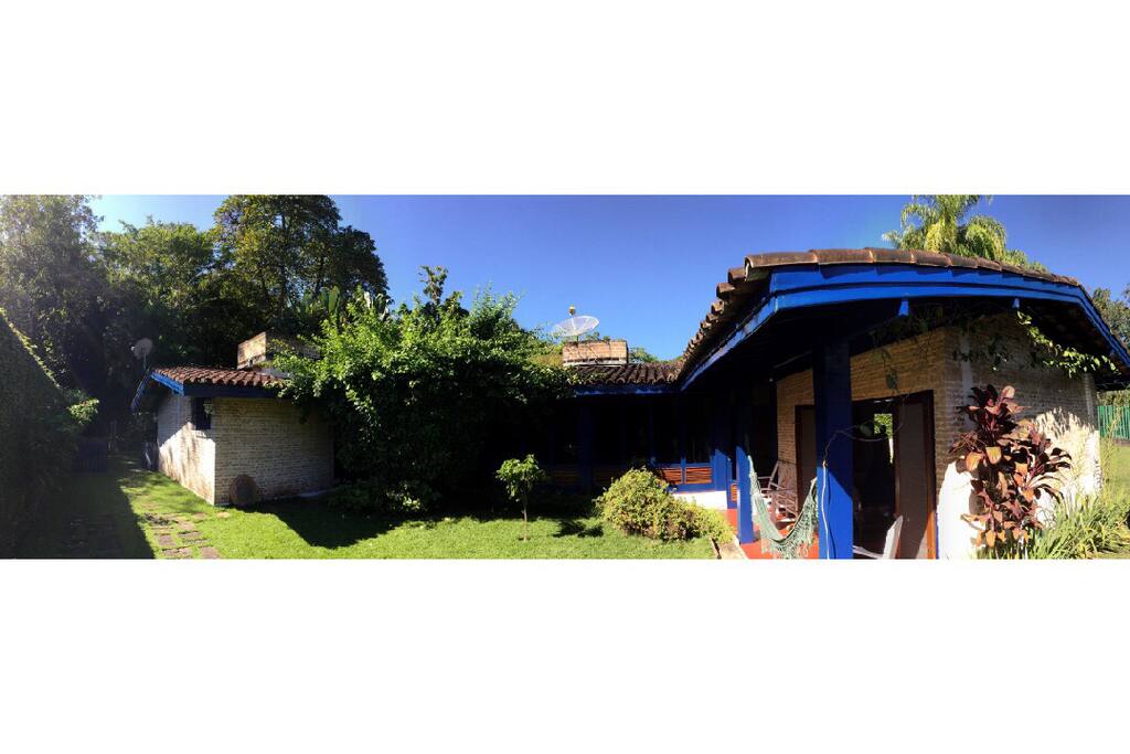 Olá seja bem-vinda(o) ao jardim lateral da casa!