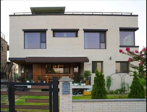 Top-earning Airbnb listing in Donghae-si, 2 bedrooms