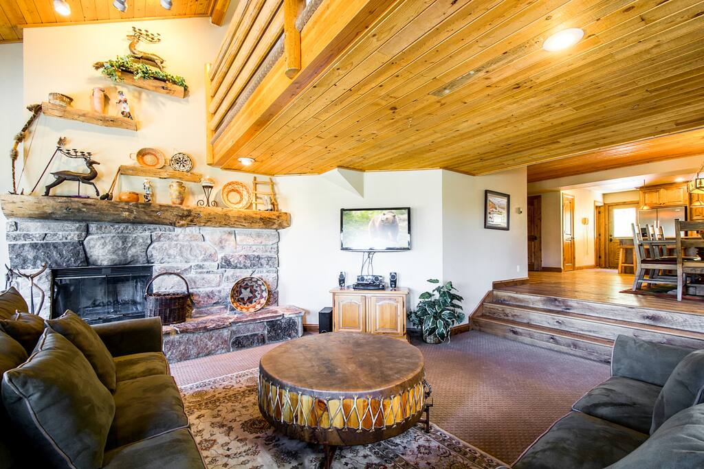 From the living room, you can easily access the balcony that offers views of downtown Park City and vistas of the surrounding mountains.