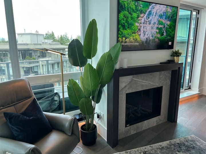 Stunning Ocean View-2 Bd/2ba+den Condo-white Rock - White Rock