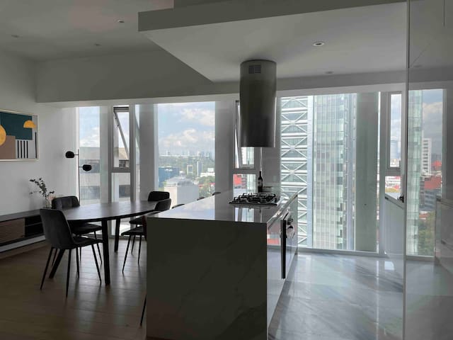 360° Luxurious City view