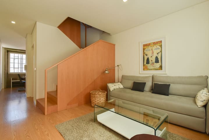 Free Parking! North Star Flats @ São João