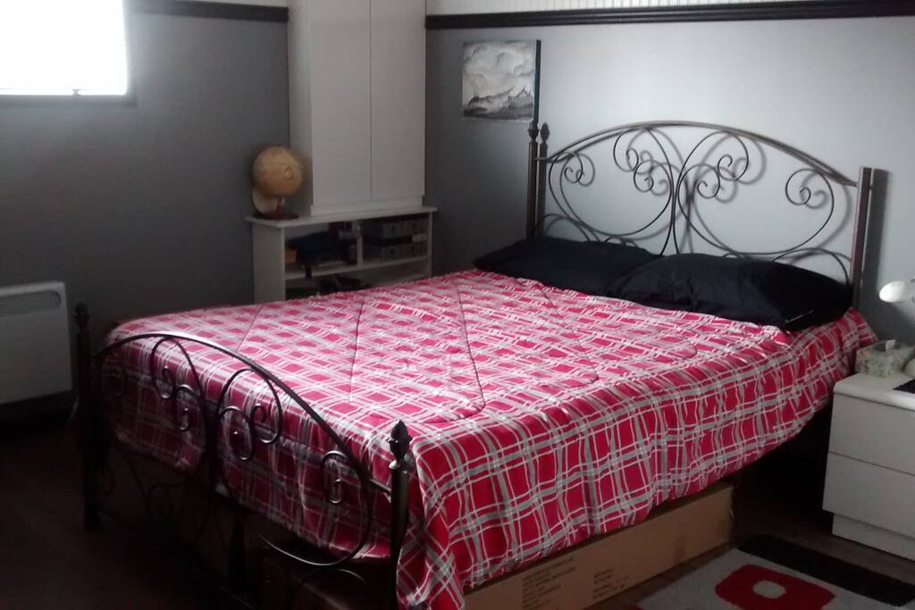 Chambre 1 = lit 60"