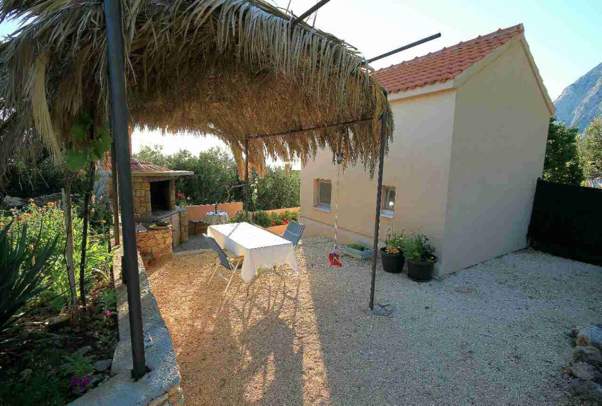 Little sweet house — photo 3