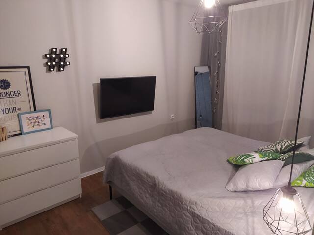 Dwupokojowe mieszkanie blisko centrum.