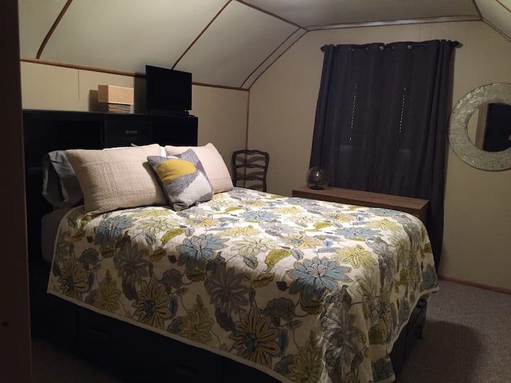 საძინებელი 3