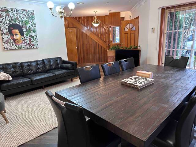 Kallara House – Awesome Movie Room! gallery image 2