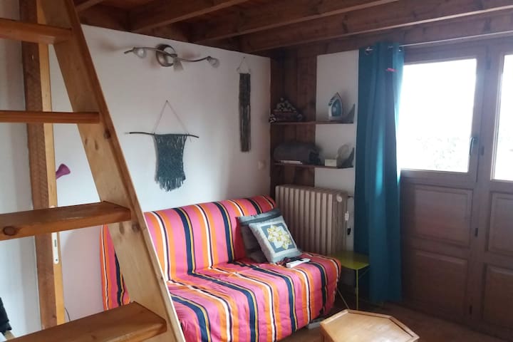 studio - Entre ville et nature. repos et tourisme