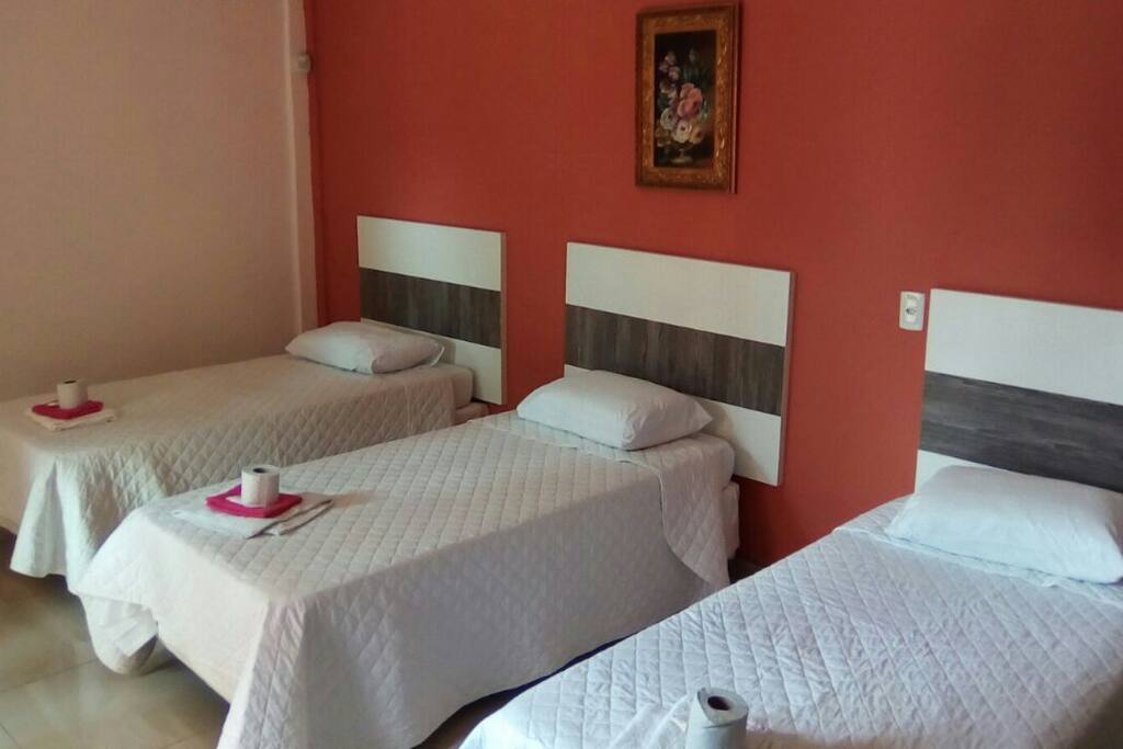 quarto triplo completo