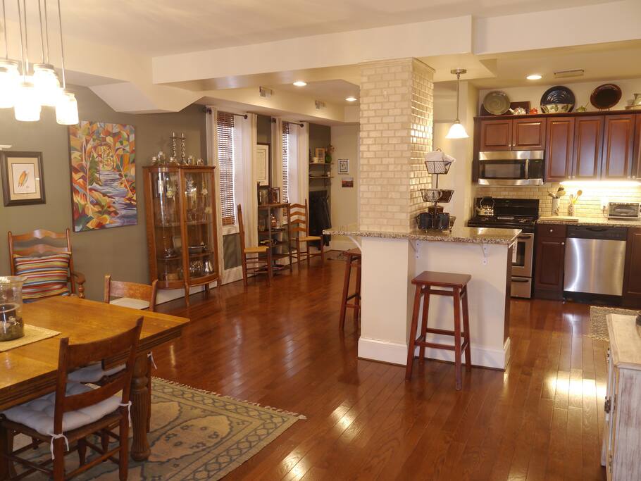 Historic Home in Downtown Buffalo! Houses for Rent in