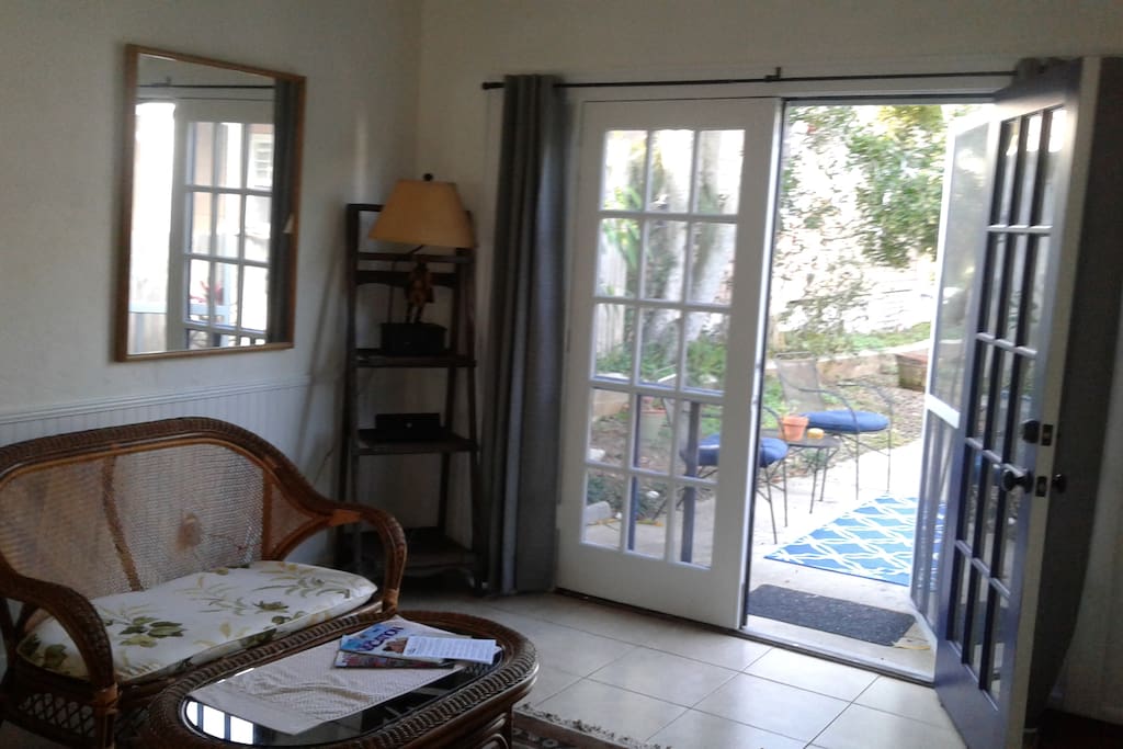 sitting area