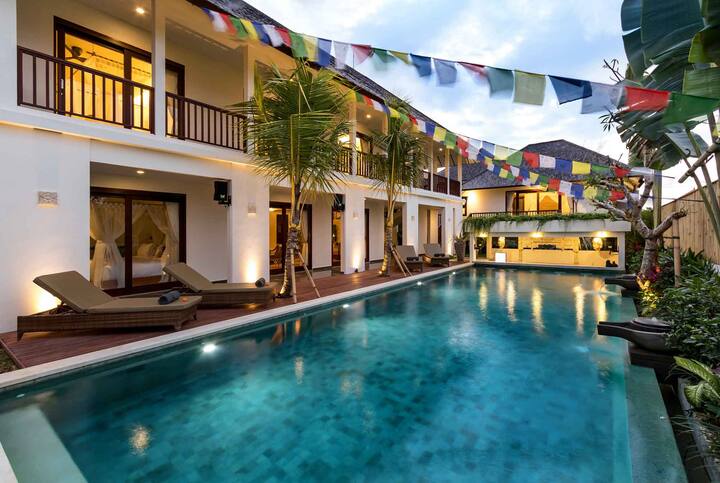 Download Space Villas Bali Pictures