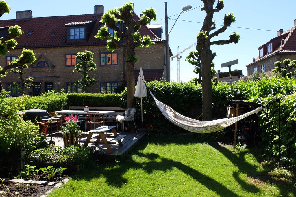 Garden on ground floor