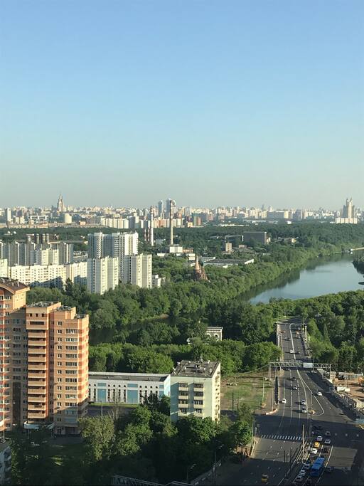 Вид на Москва реку
