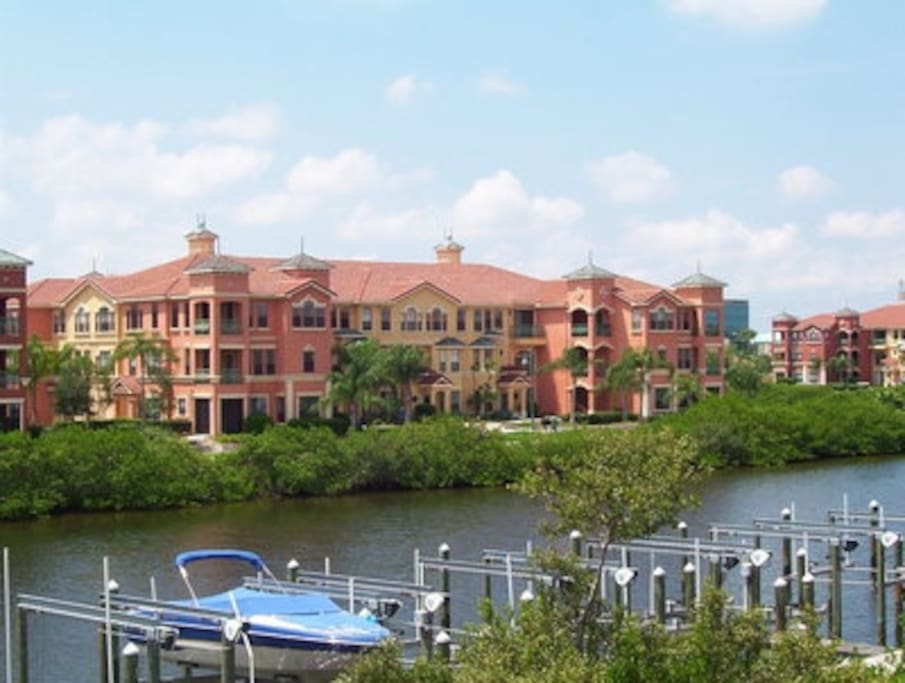 Spectacular Grand Venezia ResortTampa Bay 2BR 2BA Condominiums for