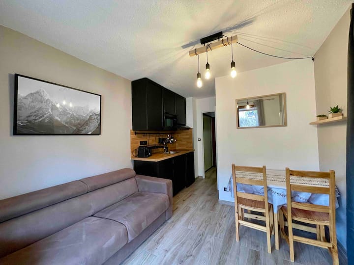 Appartement Cosy Donnant Sur Rez-de-jardin Calme. - Puigcerdà