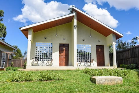 Executive | Cozy | Fully furnished, modern studio