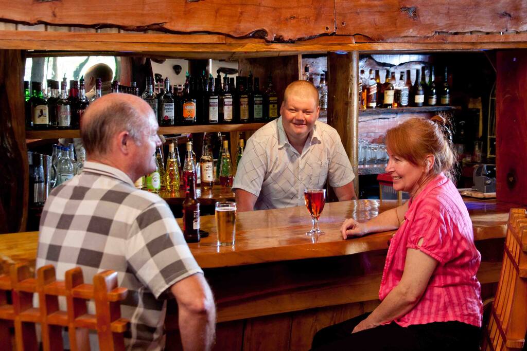 Bar