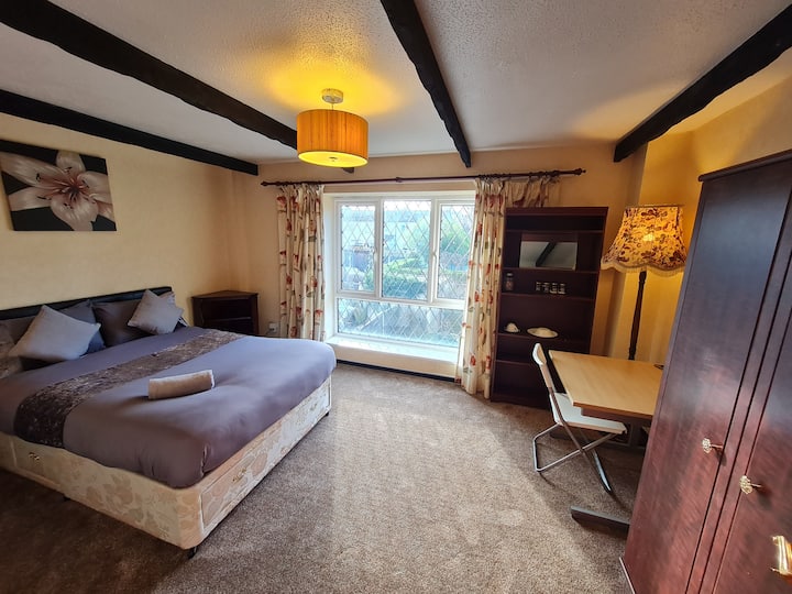 Marston Green Holiday Rentals & Homes England, United Kingdom Airbnb