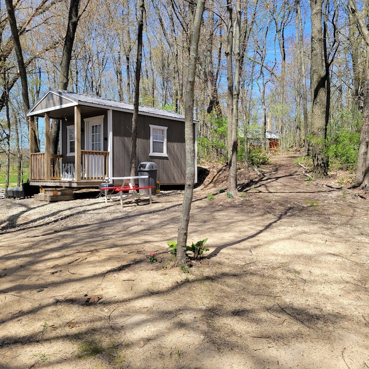 Cabins at Rainbow Farms cozy tiny "kind" cabin Tiny houses for Rent