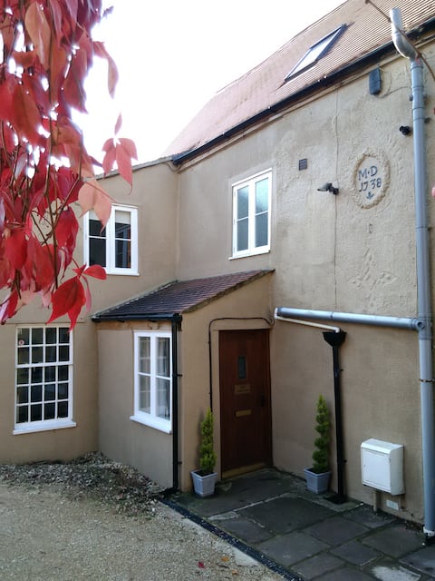Hollies cottage. Self catering.