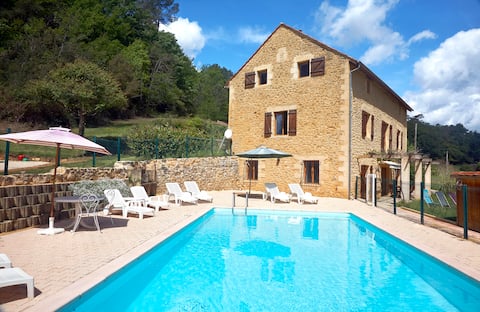 Gite Le Pommier at Pech de Compassy