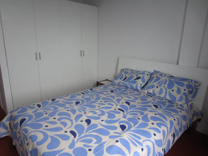 Chumba cha kulala 2 kitanda cha watu wawili