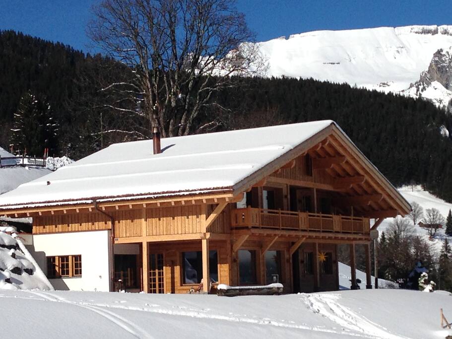 Haupthaus im Winter ...