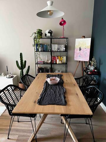 Cosy and modern furnished apartment with a balcony gallery image 4