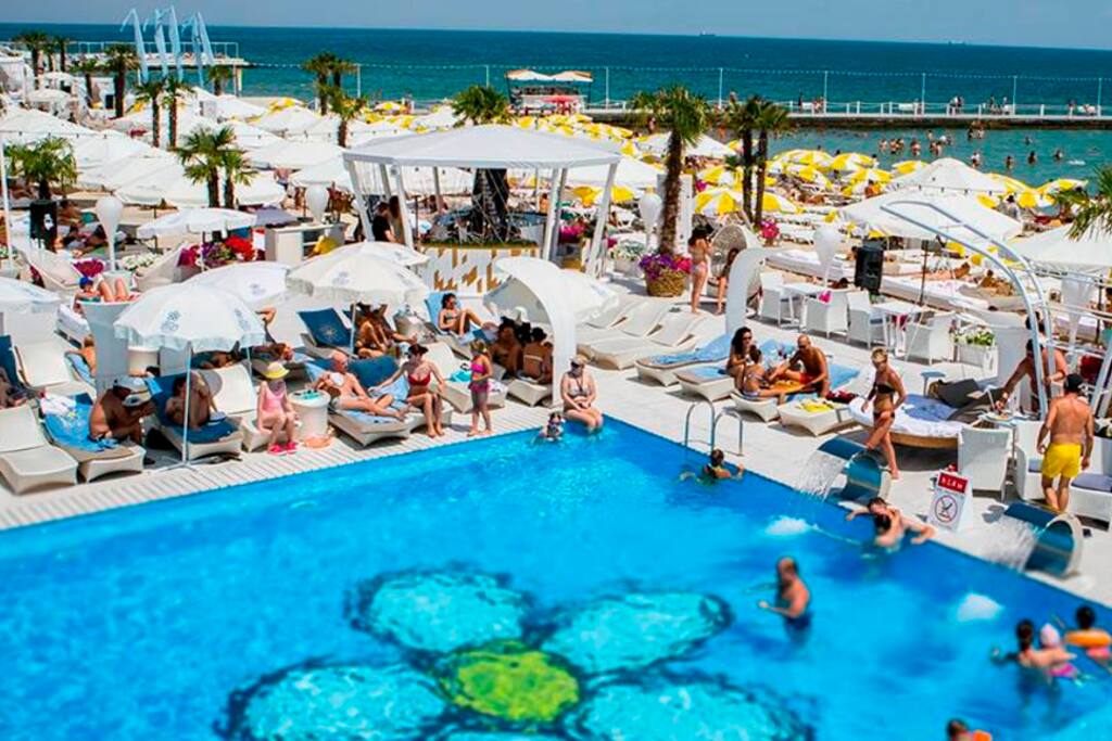 Ibiza bich club